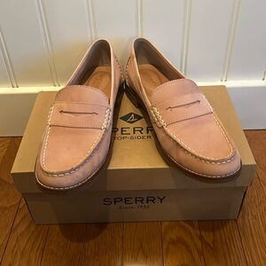 Women’s dusty rose penny loafer.